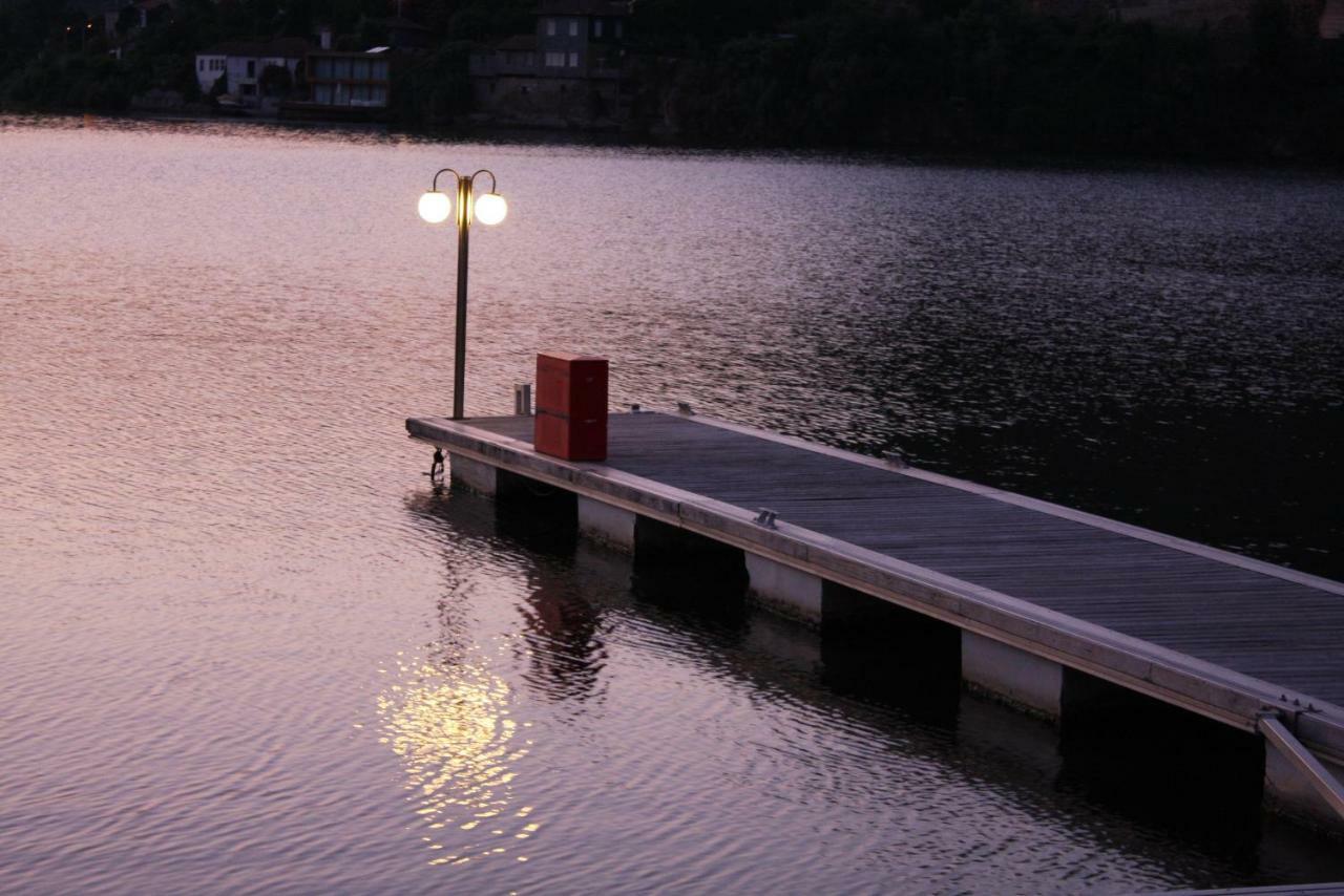 Porto Private Yacht- Accommodation Douro River Esterno foto
